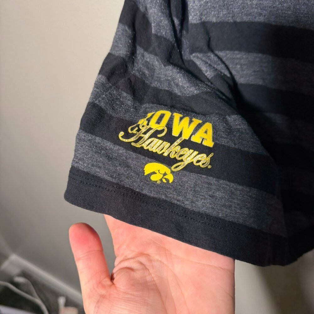 🏈Iowa Hawkeyes🏈 spaghetti strap gray & black striped tank - Picture 4 of 5